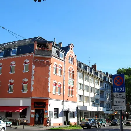 Rheinischer Hof Szálloda 3*