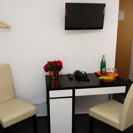 Szálloda Rheinischer Hof Erkrath